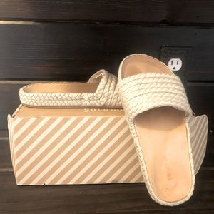 Soludos Natural Braided Pool Slides